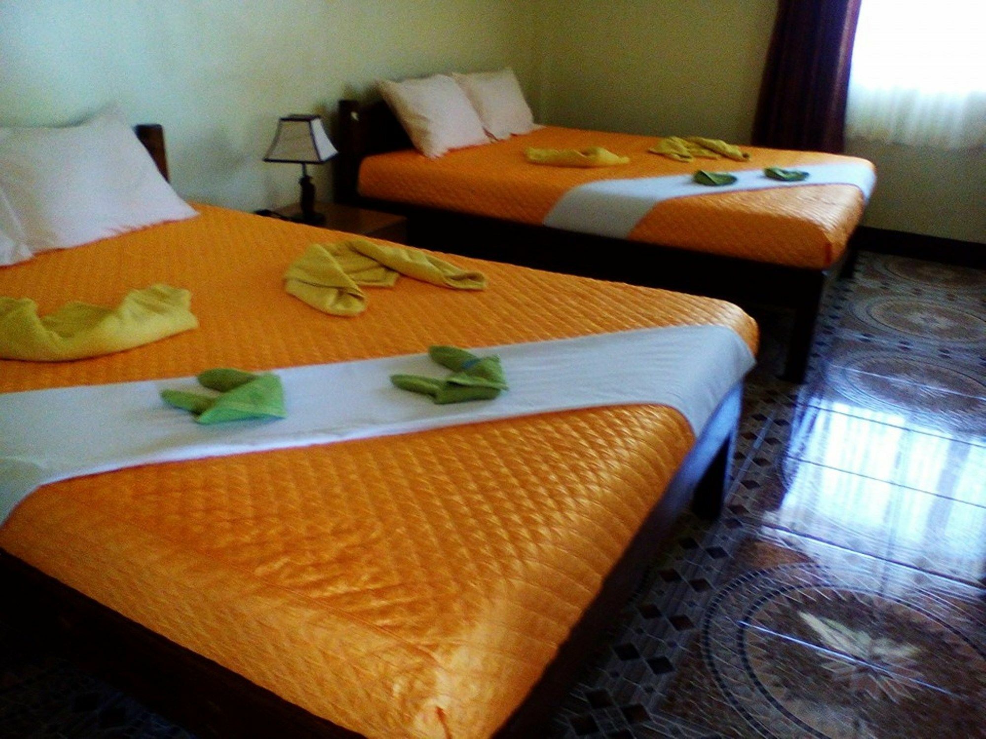 Oyo 422 Villa Emilia Pension House Panglao Exterior foto